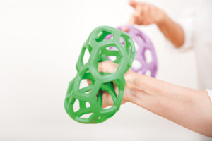 1072043 balles rubberflex 21.6 centimetre motricité fine ludimage