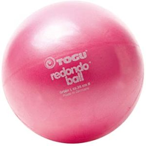 balle rebondissante redondo ball 26 cm ruby red animation activité gérontologie pilate yoga ludimage 9491000