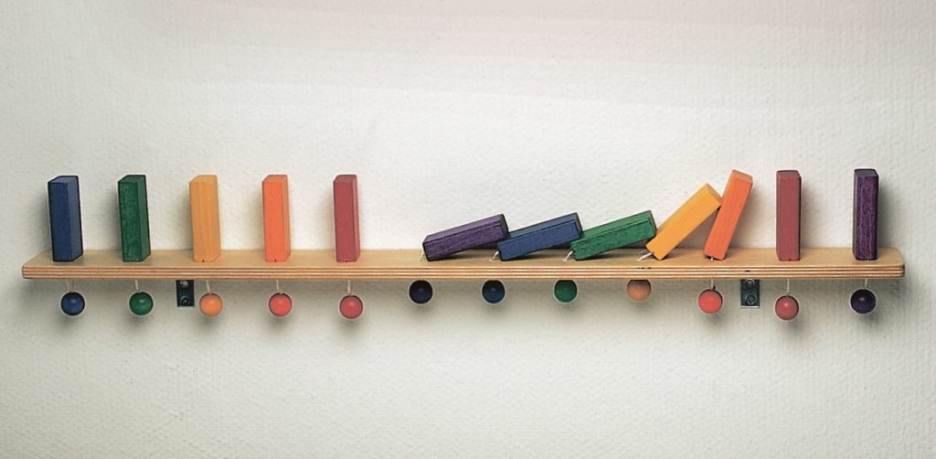 jeu dominos à fixer au mur