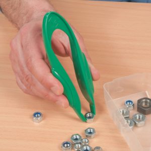 pinces geantes jeu motricite fine jeu exercice dusyma ludimage 558007 2 min